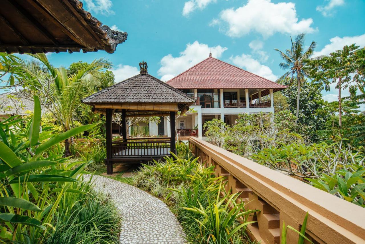 Sunset Hill Bed & Breakfast อูบุด ภายนอก รูปภาพ